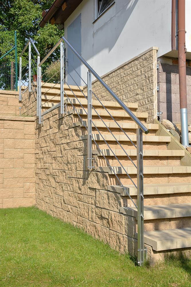 Concrete outdoor stairs STAVOBLOCK system, s.r.o.